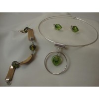 JOYAS EN BAMBU, VIDRIO FUNDIDO  Y PLATA