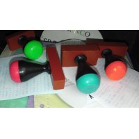 PUÑOS PLÁSTICOS PARA SELLOS