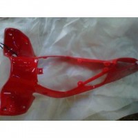 Cubre Pierna Central Corven Mirage 110 Rojo - Dos Ruedas