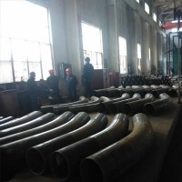 Curva de tubo API 5L X65