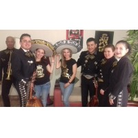 Mariachi Internacional Angeles de Mexico Con El Show Mas Alegre de la Capital