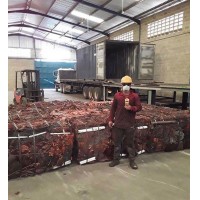 Cobre limpio, reciclado