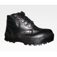 Botin con puntera suela goma