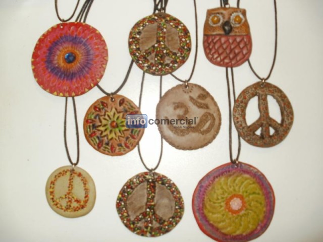 Mandalas, Simbolo de la paz, buhos, en colgantes y aros. Solo por mayor, venta minima 10 unidades.